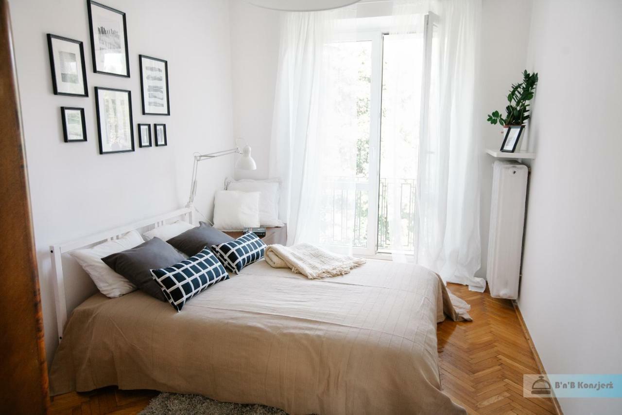 Warsaw Concierge Bracka Retro Flat Appartement Buitenkant foto