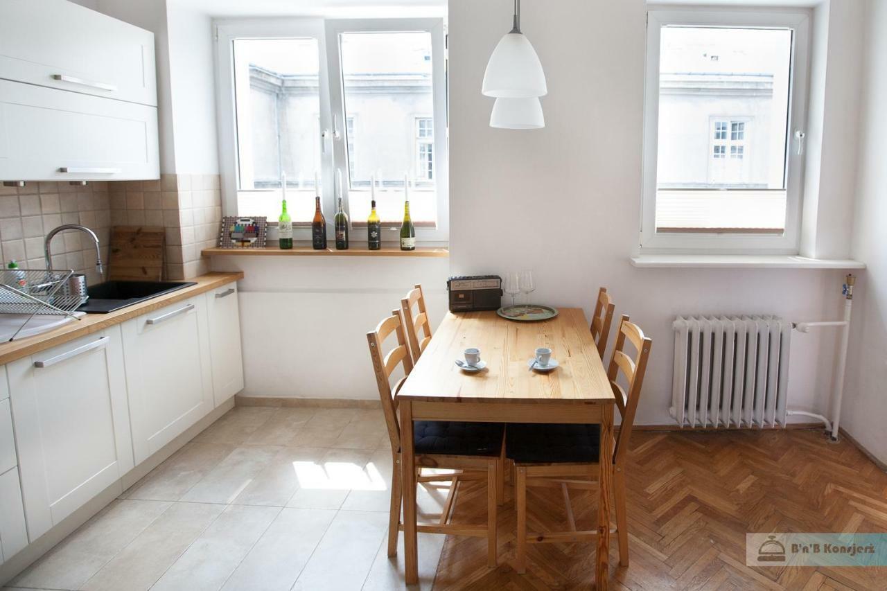 Warsaw Concierge Bracka Retro Flat Appartement Buitenkant foto
