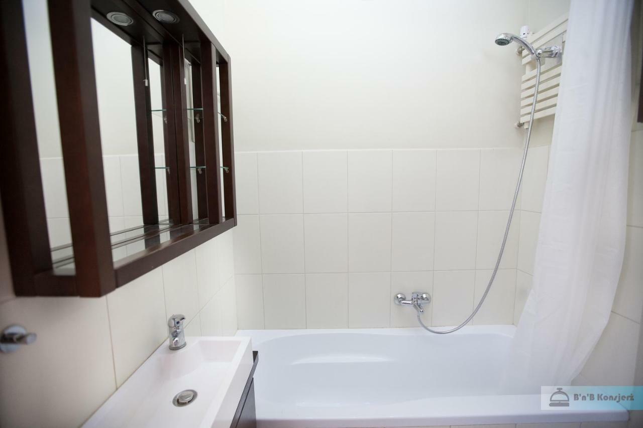 Warsaw Concierge Bracka Retro Flat Appartement Buitenkant foto